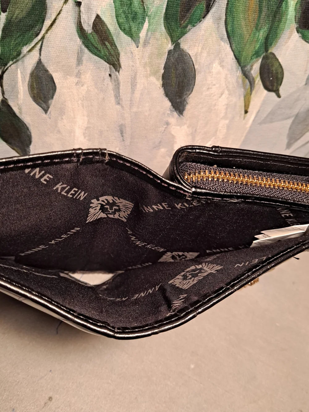Anne Klein structured black